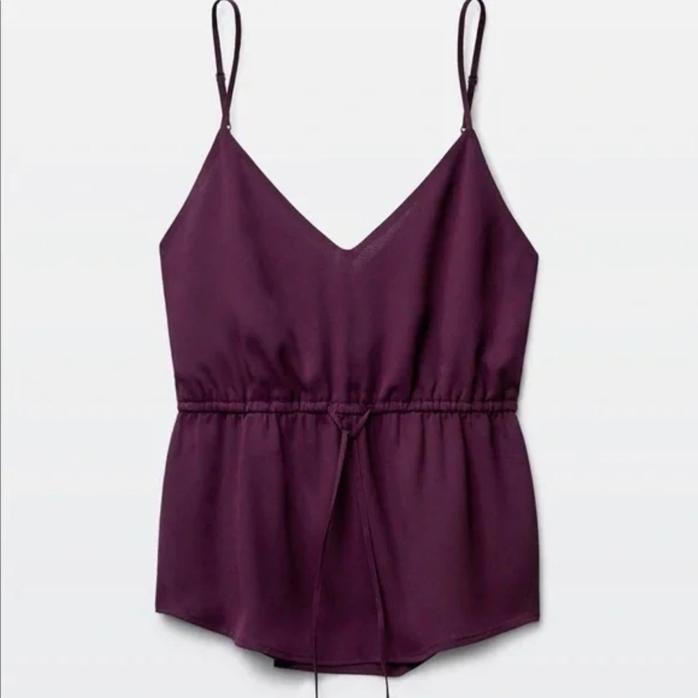 Aritzia Babaton Warren Camisole